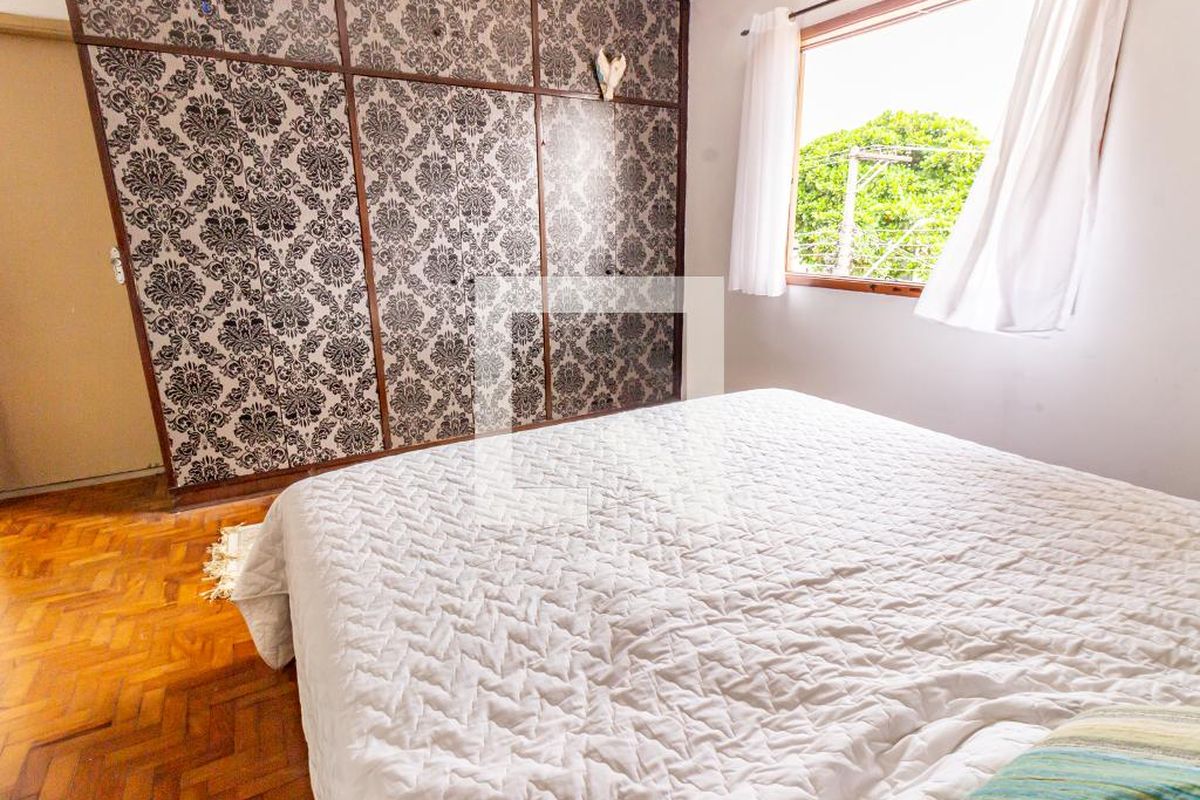Casa, 3 quartos, 250 m² - Foto 23