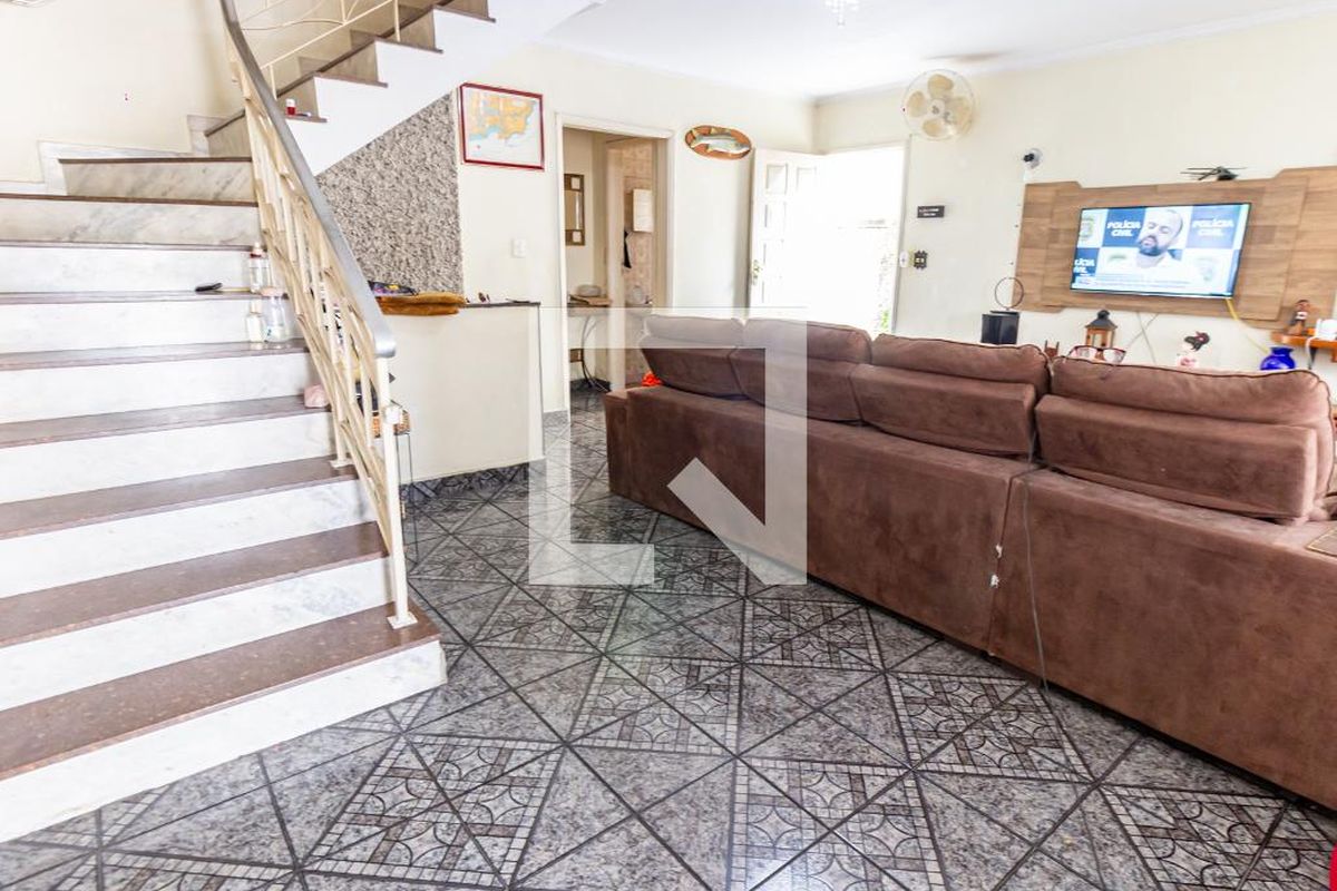 Casa, 3 quartos, 250 m² - Foto 6