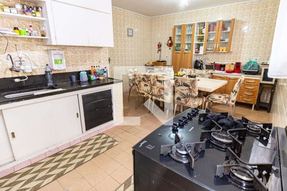 Casa, 3 quartos, 250 m² - Foto 71