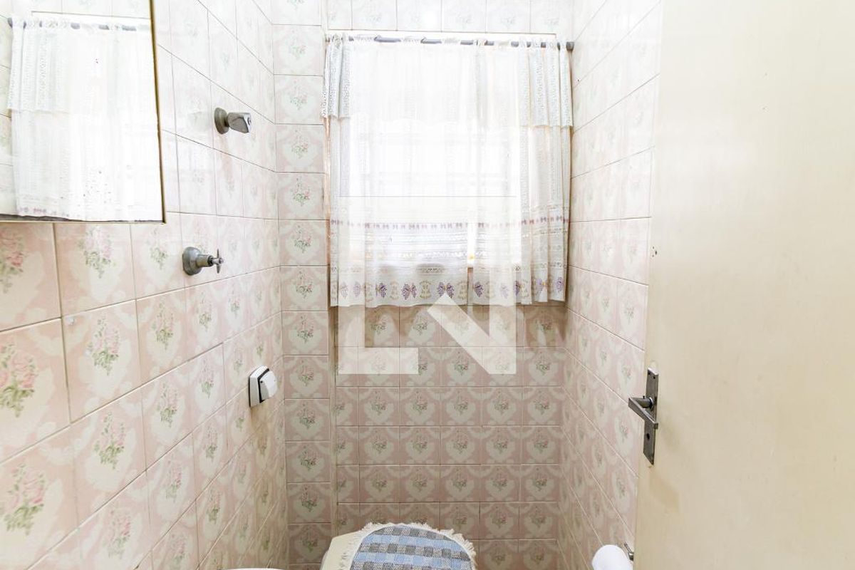 Casa, 3 quartos, 250 m² - Foto 62