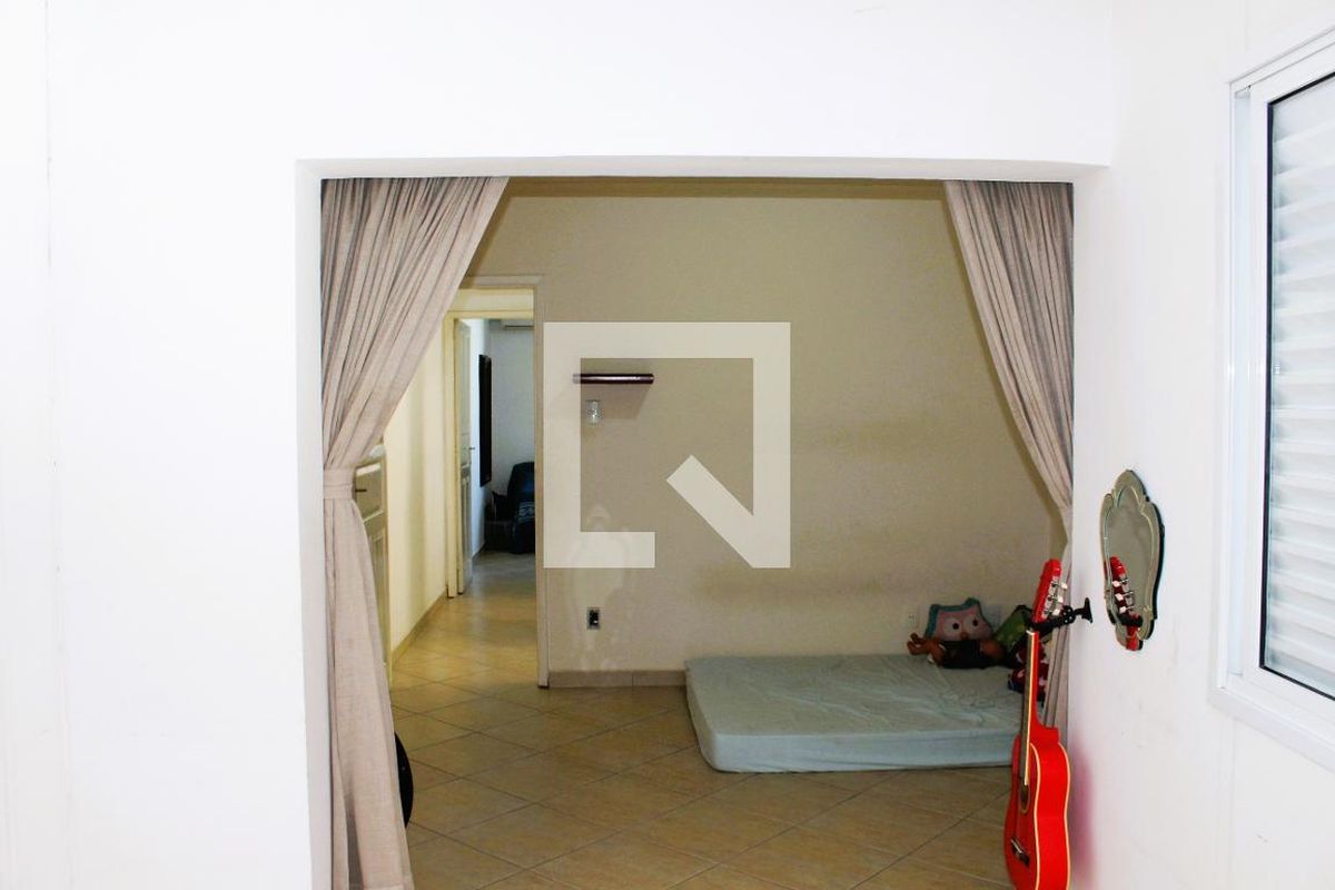 Casa, 4 quartos, 200 m² - Foto 52