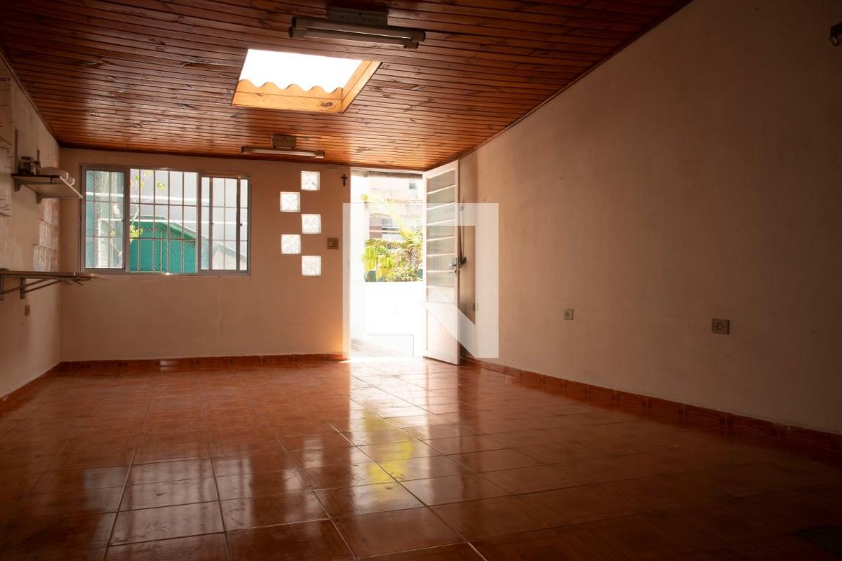 Casa, 3 quartos, 225 m² - Foto 33