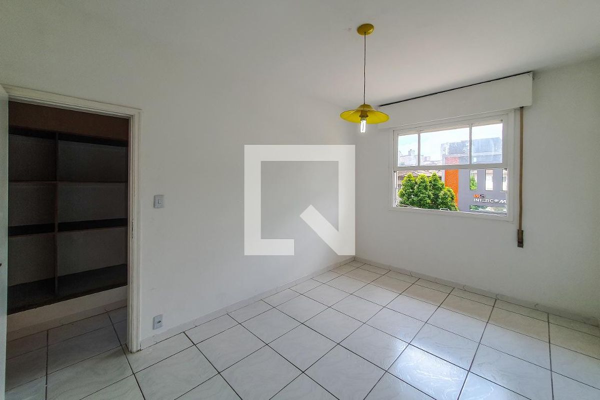 Casa, 4 quartos, 260 m² - Foto 44