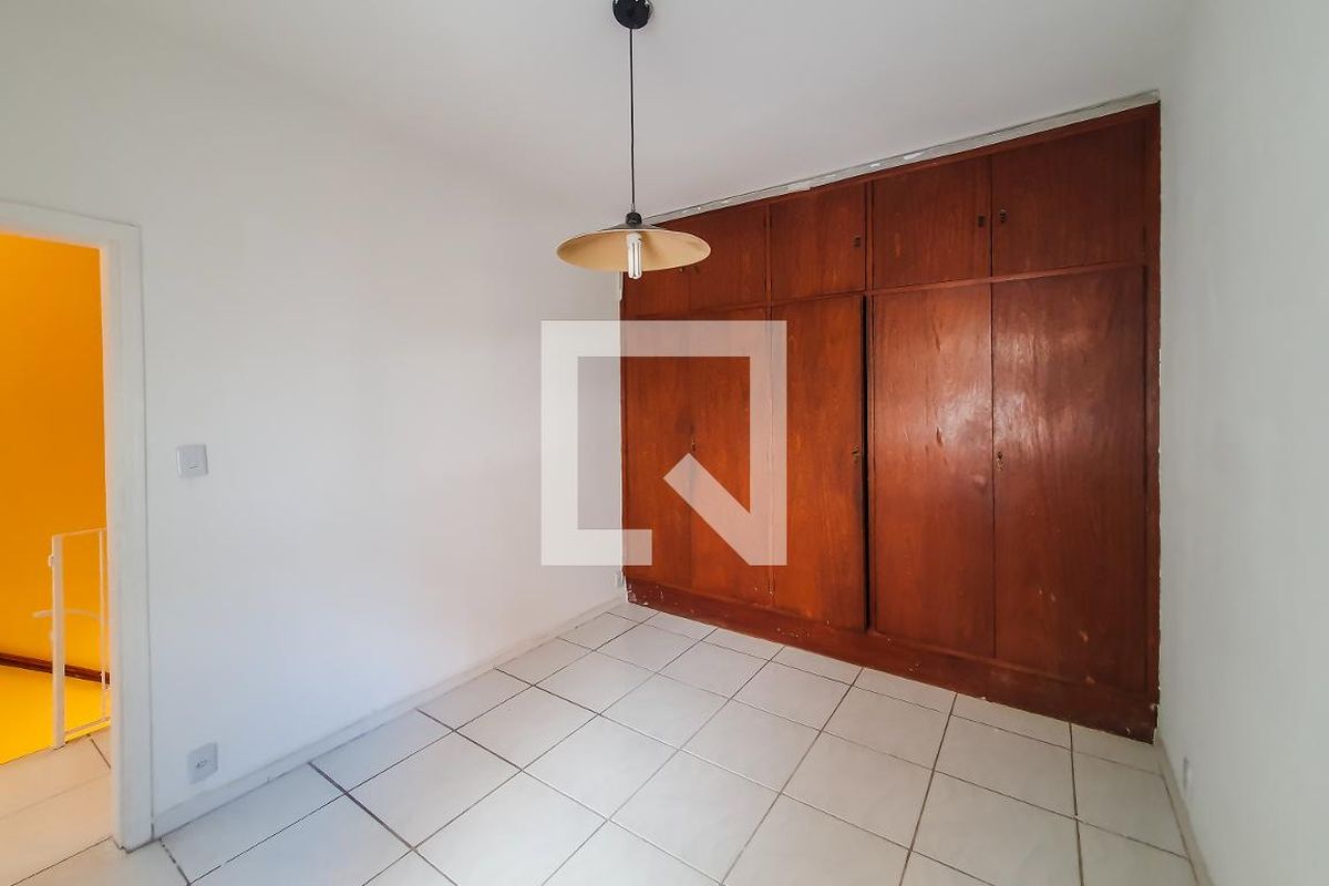 Casa, 4 quartos, 260 m² - Foto 32