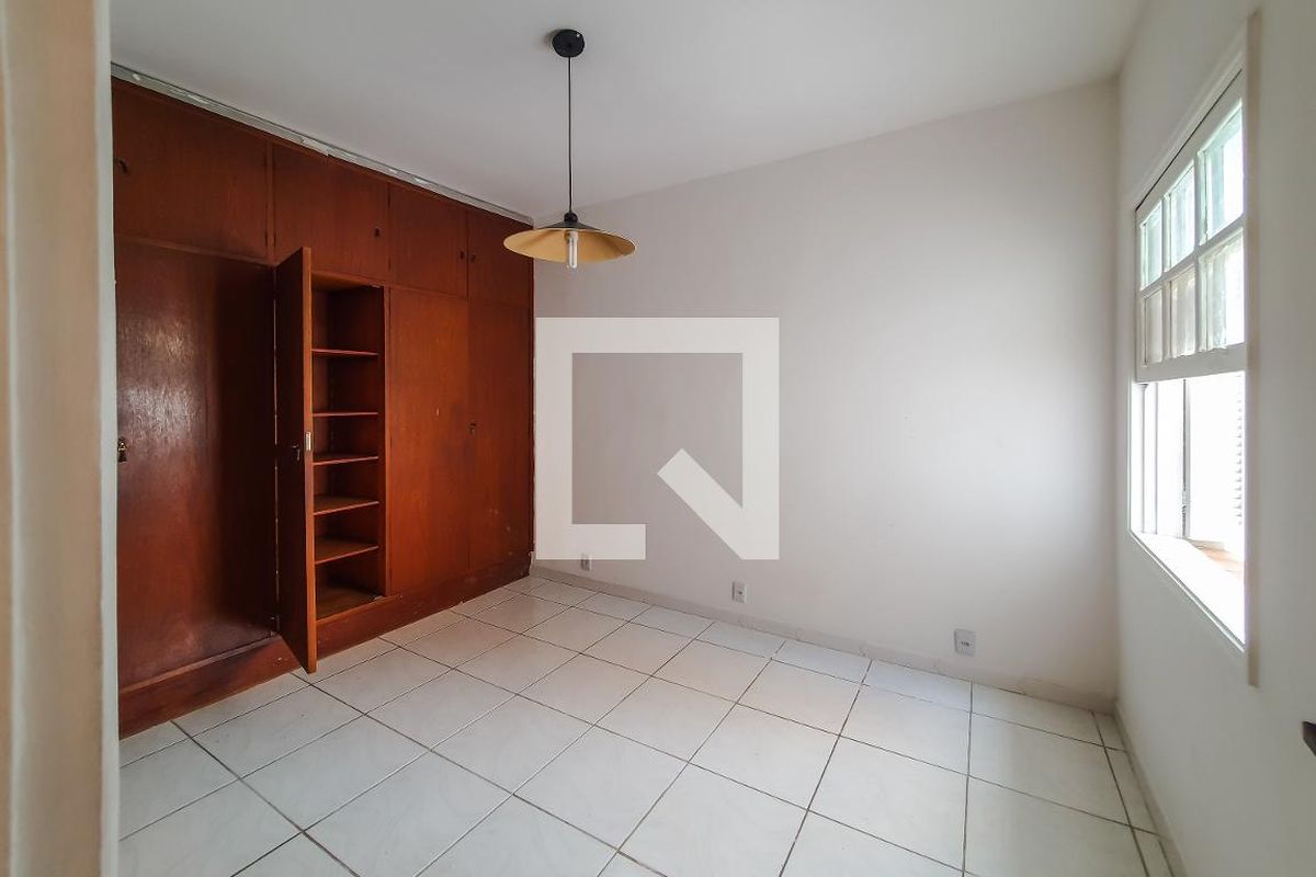 Casa, 4 quartos, 260 m² - Foto 28