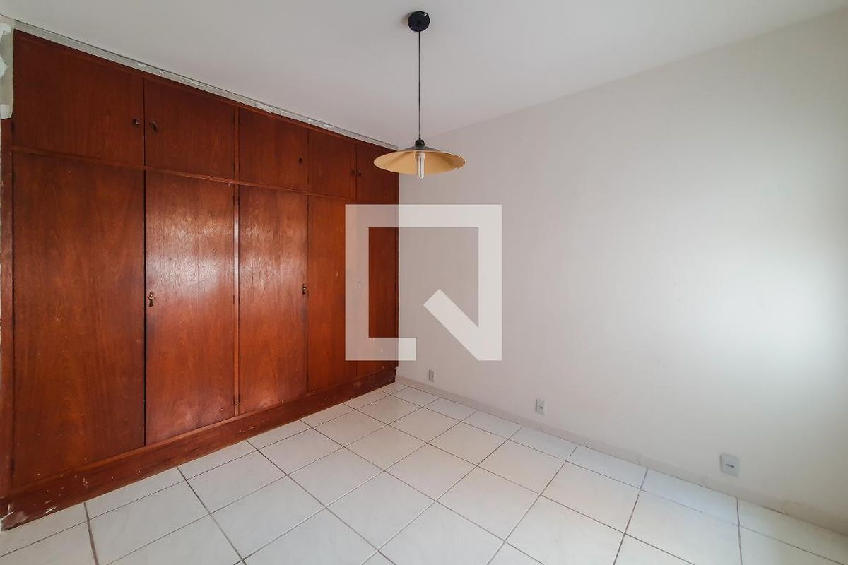 Casa, 4 quartos, 260 m² - Foto 30
