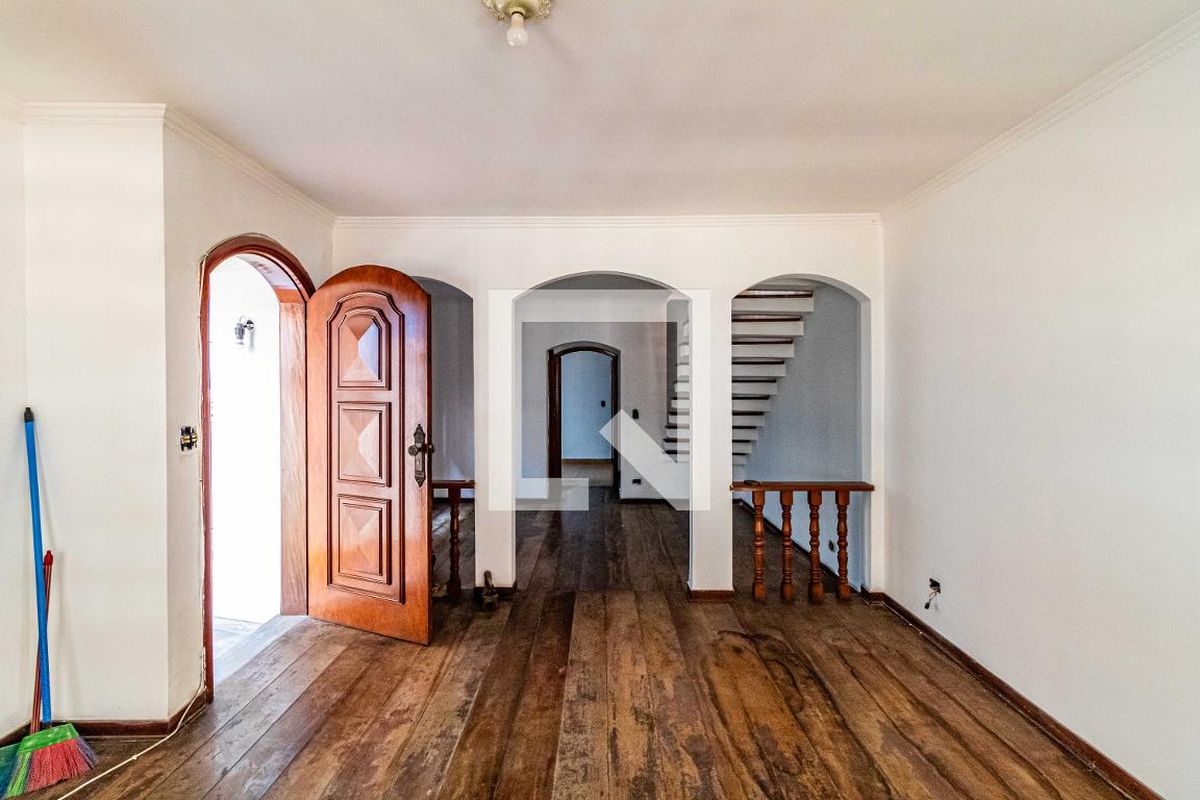 Casa, 3 quartos, 250 m² - Foto 6