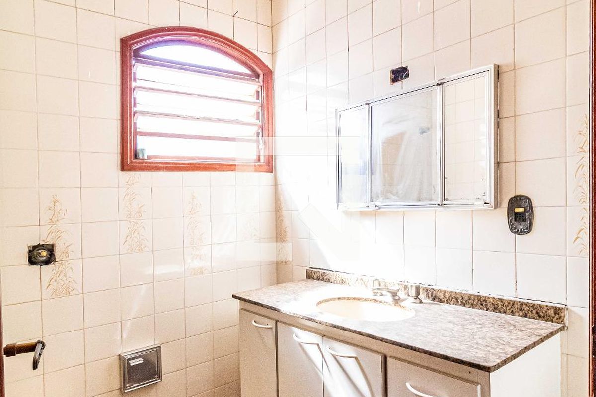 Casa, 3 quartos, 250 m² - Foto 60