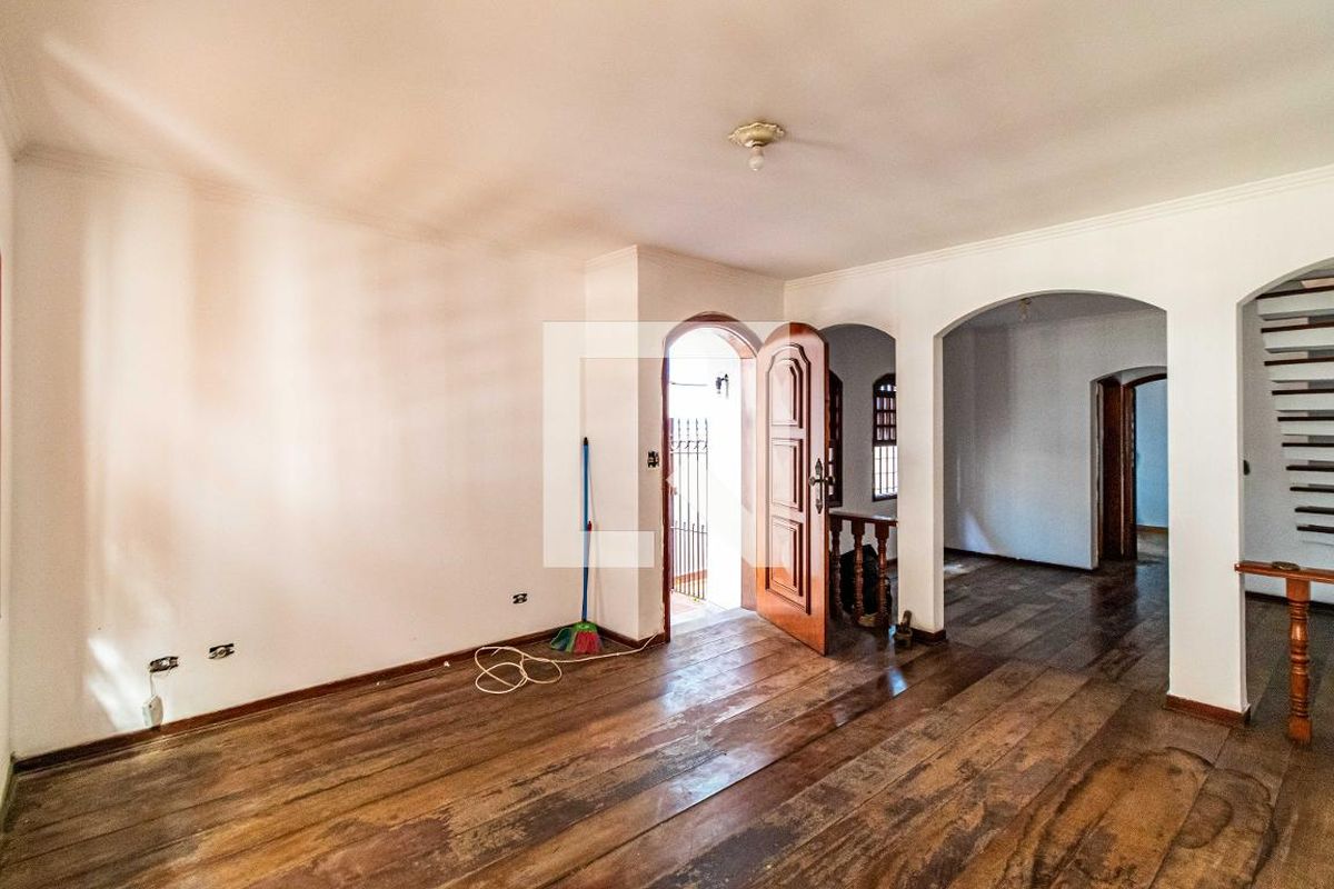 Casa, 3 quartos, 250 m² - Foto 4