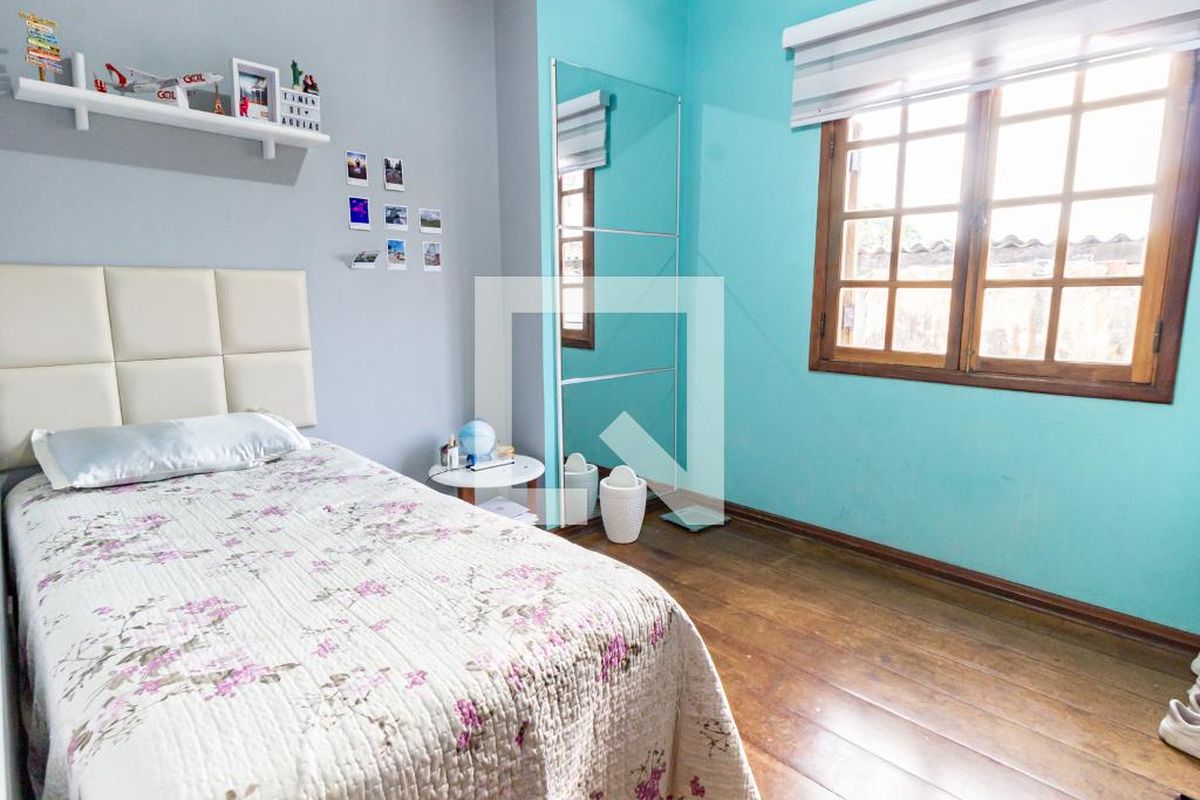 Casa, 3 quartos, 228 m² - Foto 38