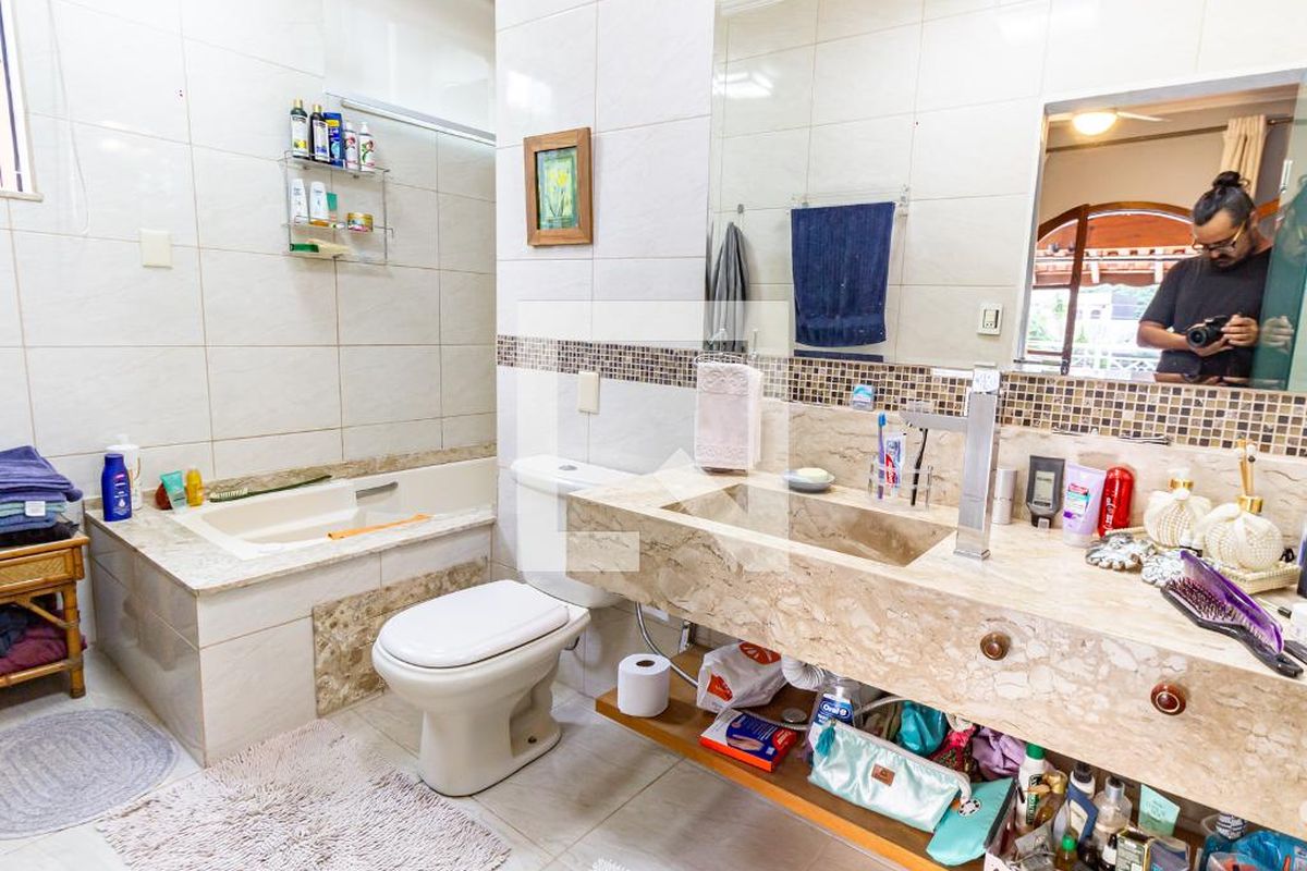 Casa, 3 quartos, 228 m² - Foto 54