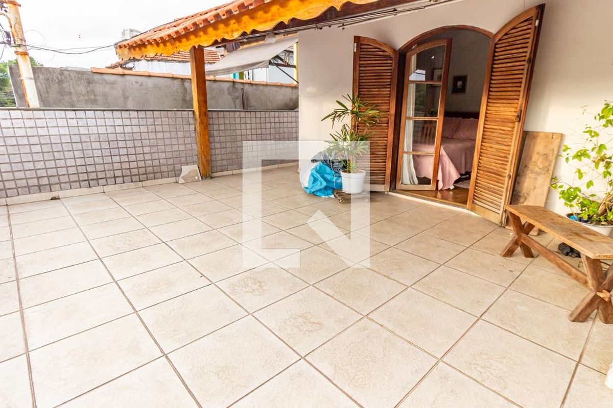 Casa, 3 quartos, 228 m² - Foto 34