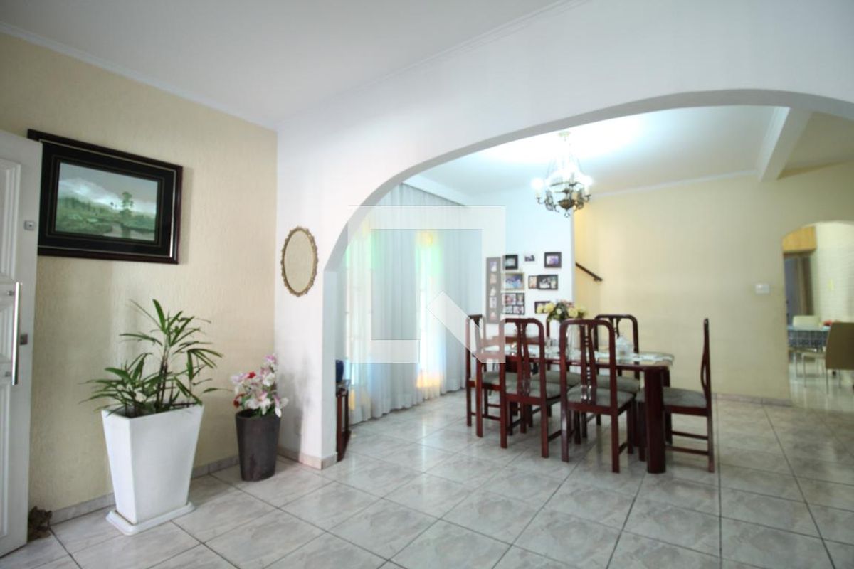 Casa, 3 quartos, 180 m² - Foto 10