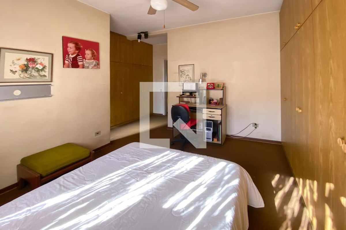 Casa, 3 quartos, 330 m² - Foto 24