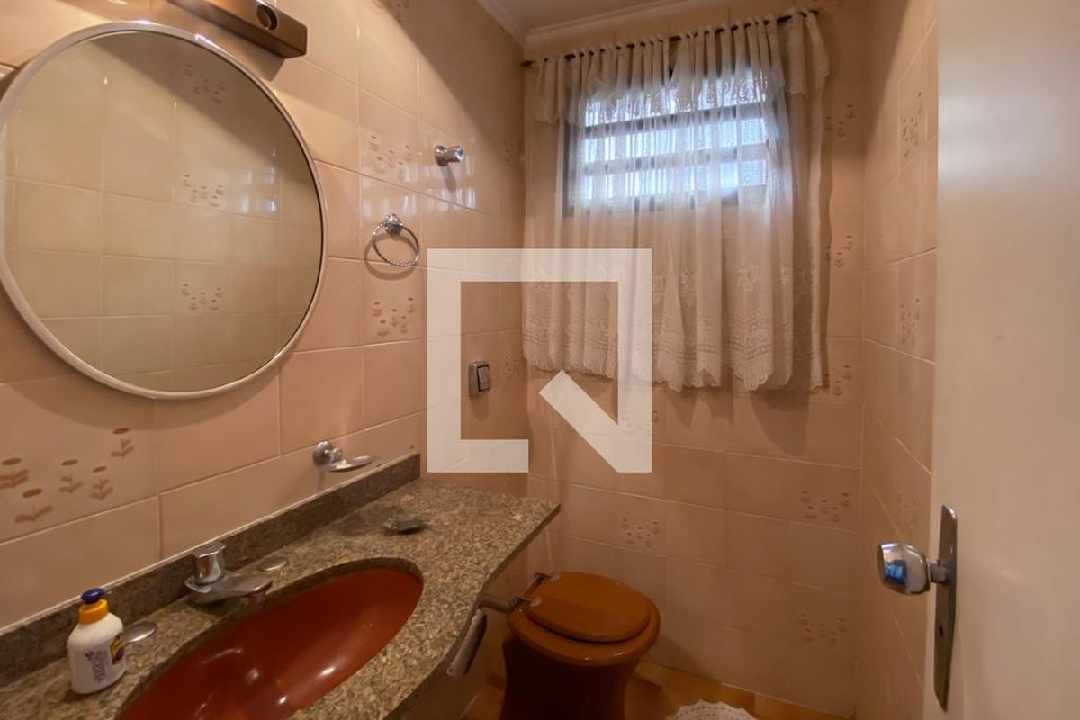 Casa, 3 quartos, 330 m² - Foto 38