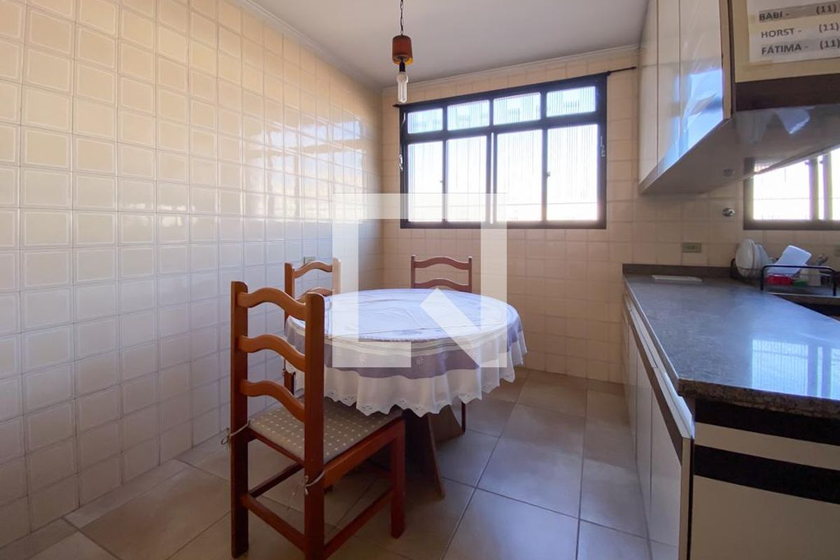 Casa, 3 quartos, 330 m² - Foto 44