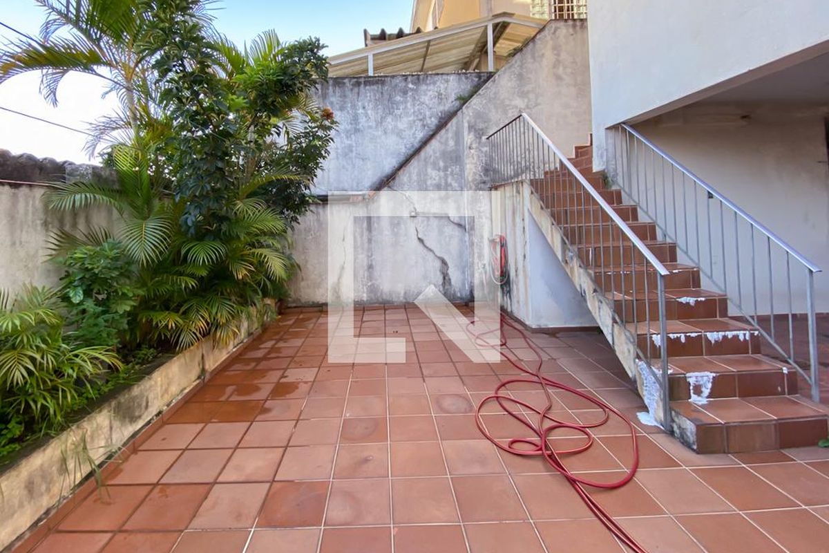 Casa, 3 quartos, 330 m² - Foto 86