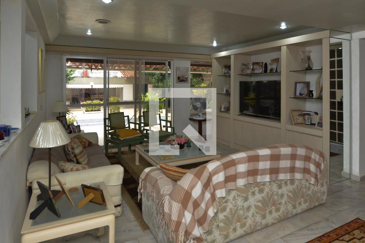 Casa, 7 quartos, 500 m² - Foto 4
