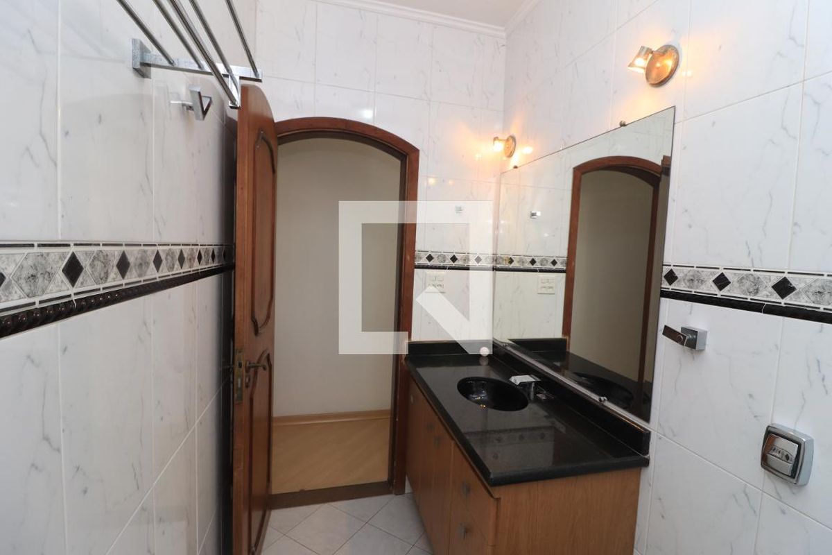 Casa, 3 quartos, 240 m² - Foto 72