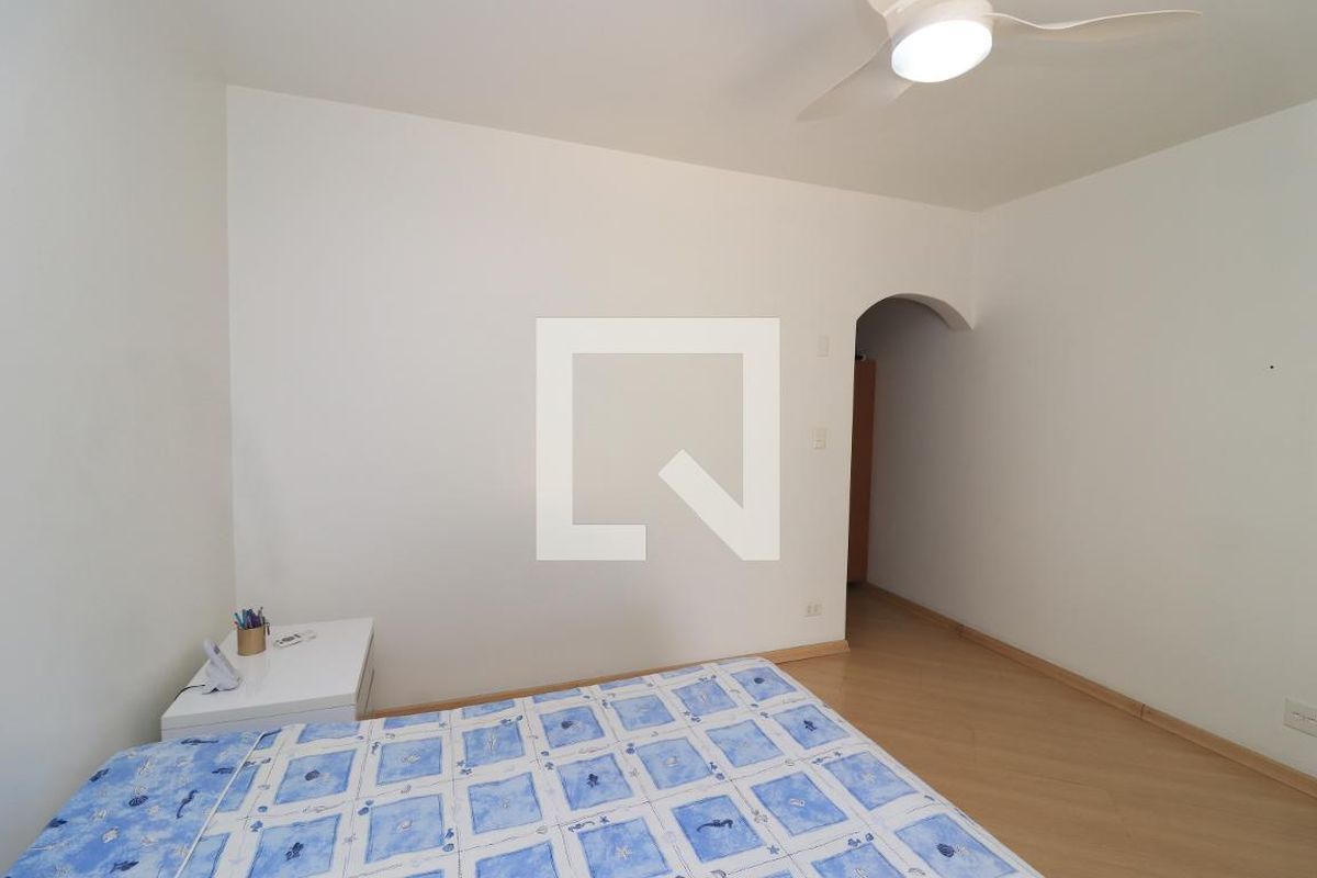 Casa, 3 quartos, 240 m² - Foto 44