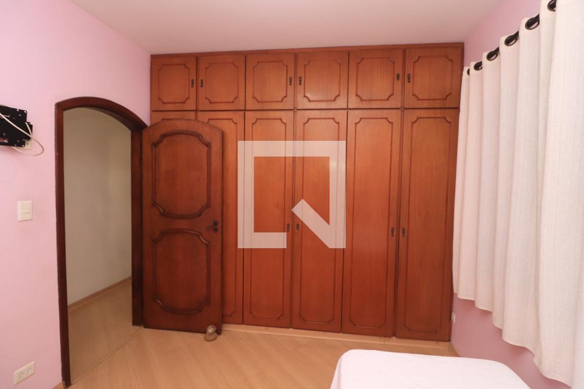 Casa, 3 quartos, 240 m² - Foto 38