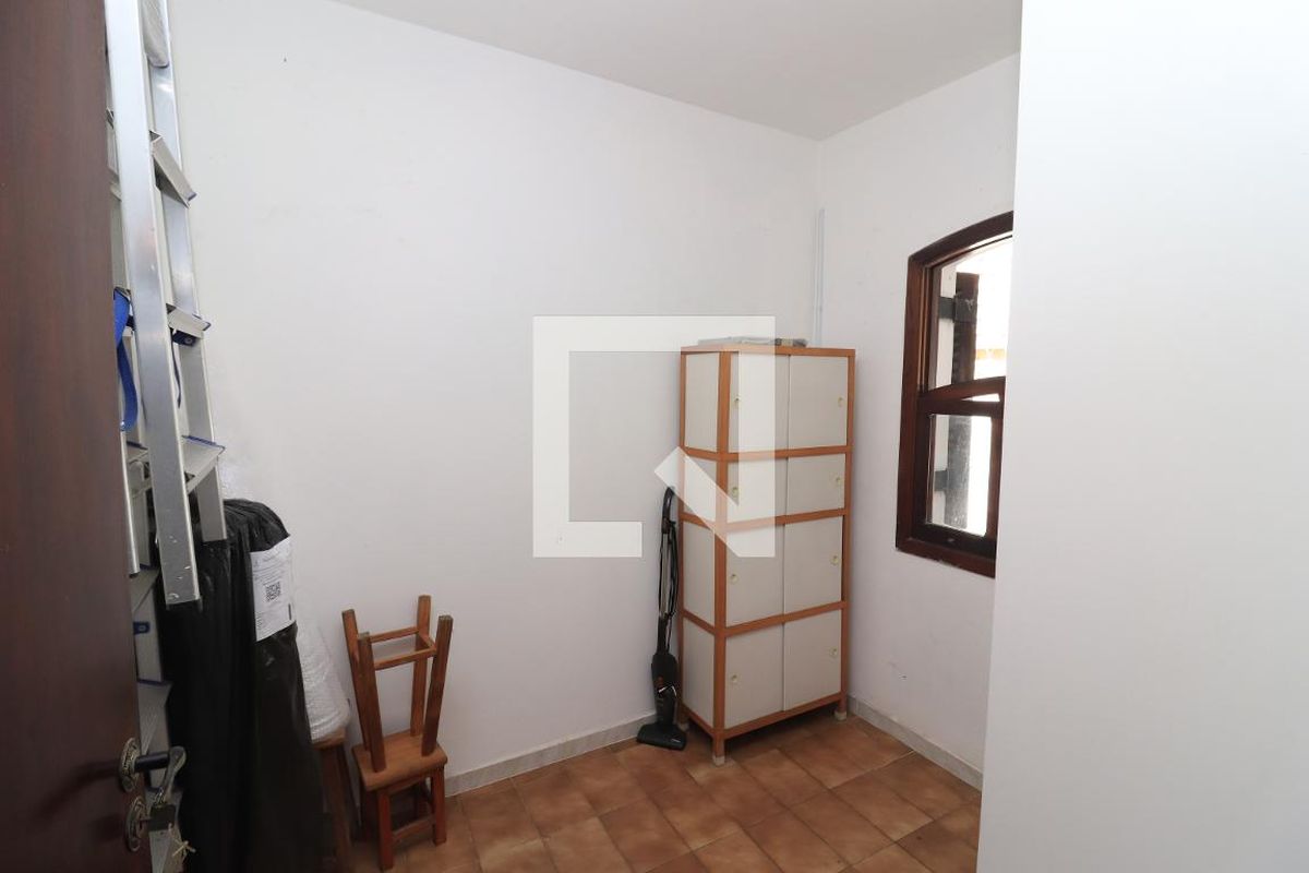 Casa, 3 quartos, 240 m² - Foto 96