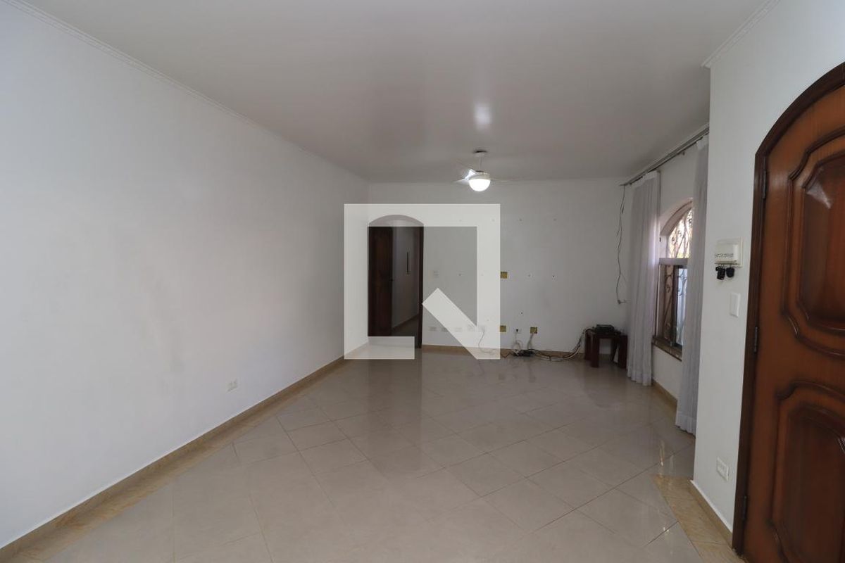 Casa, 3 quartos, 240 m² - Foto 8