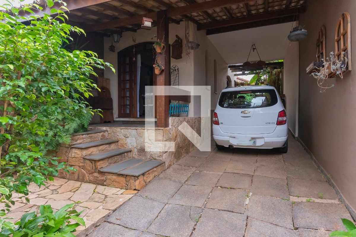 Casa à Venda - Parque Prado, 3 Quartos,  346 m2 em , Campinas - sp | SoloBR