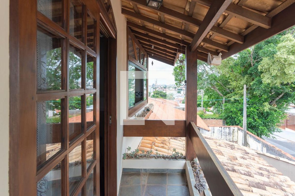 Casa à Venda - Parque Prado, 3 Quartos,  346 m2 em , Campinas - sp | SoloBR