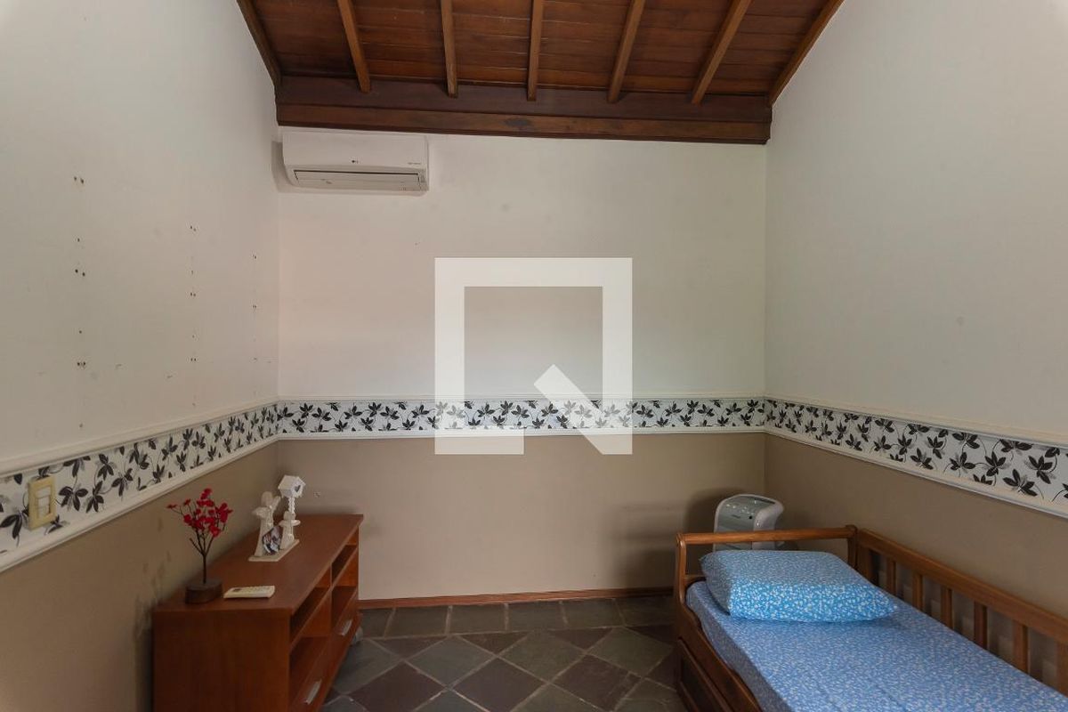 Casa à Venda - Parque Prado, 3 Quartos,  346 m2 em , Campinas - sp | SoloBR