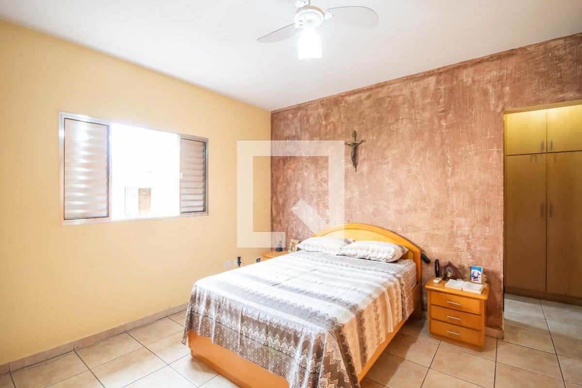 Casa, 3 quartos, 260 m² - Foto 22