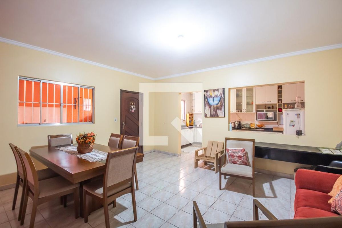 Casa, 3 quartos, 260 m² - Foto 16