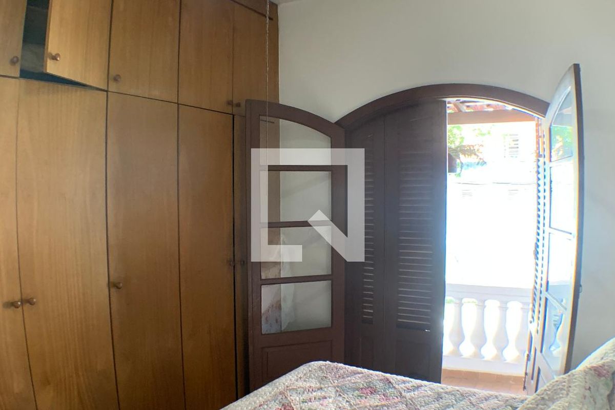 Casa, 4 quartos, 310 m² - Foto 19