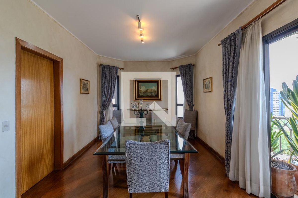 Apartamento, 3 quartos, 257 m² - Foto 20