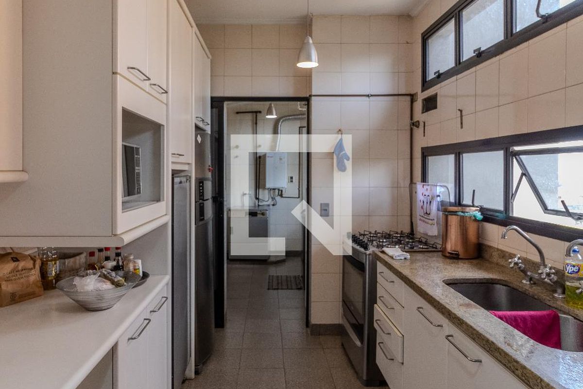 Apartamento, 3 quartos, 257 m² - Foto 164