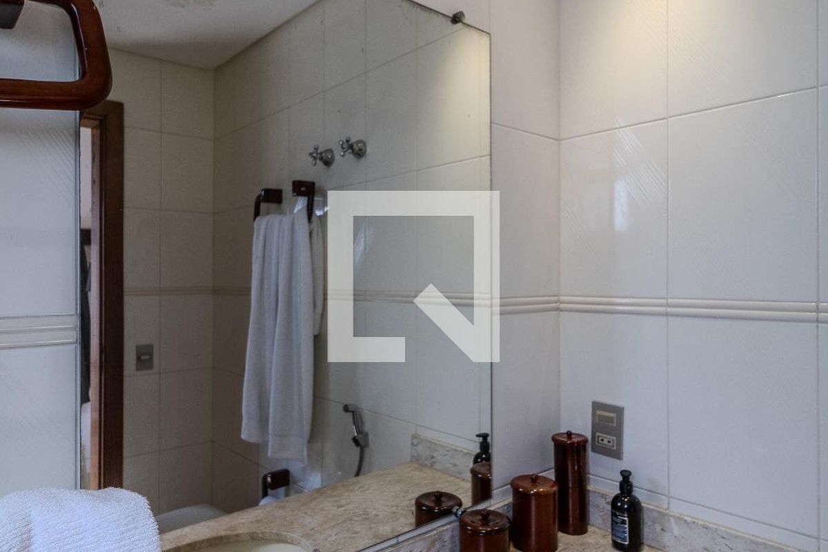 Apartamento, 3 quartos, 257 m² - Foto 104