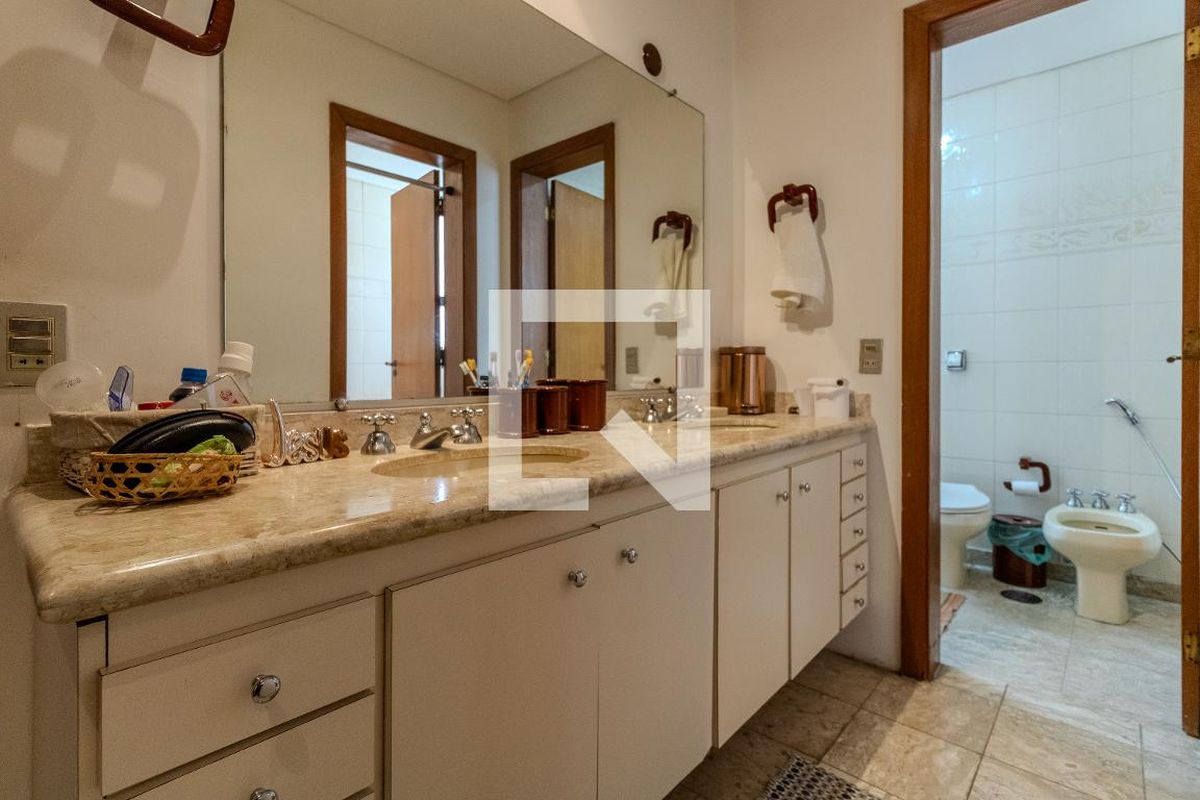 Apartamento, 3 quartos, 257 m² - Foto 82