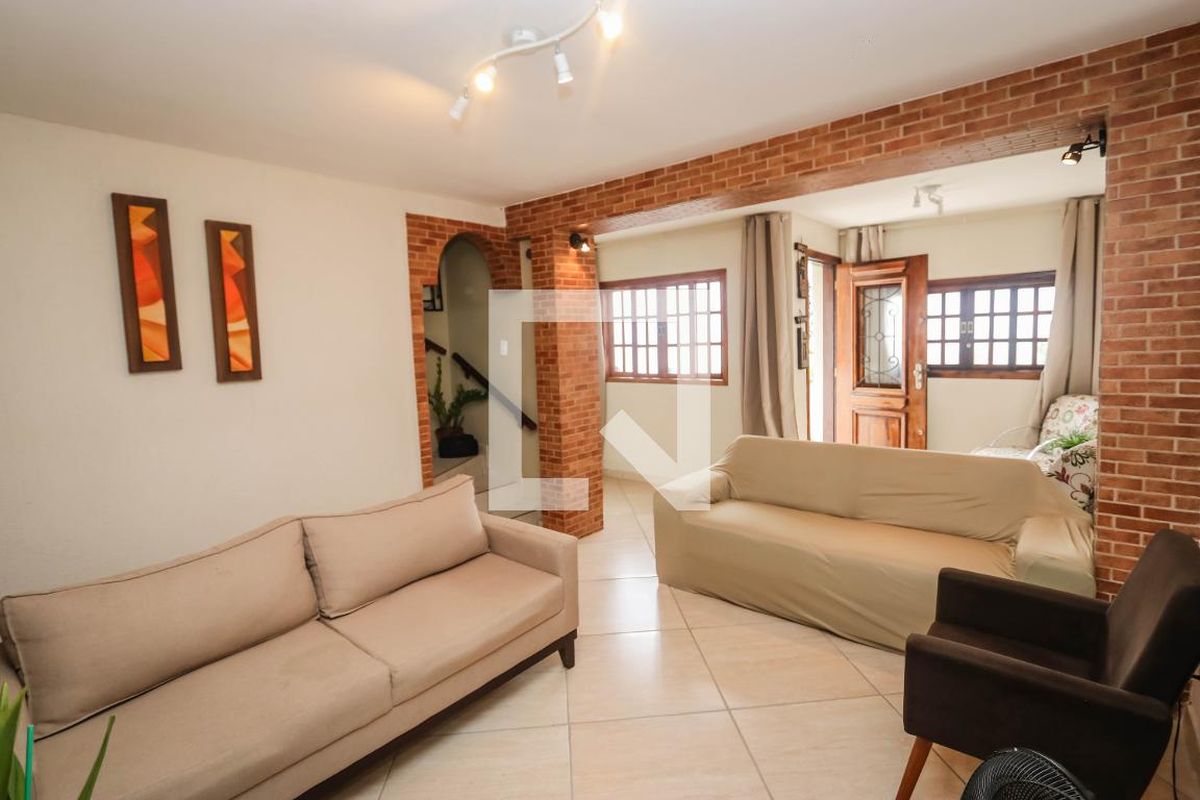 Casa, 4 quartos, 102 m² - Foto 2