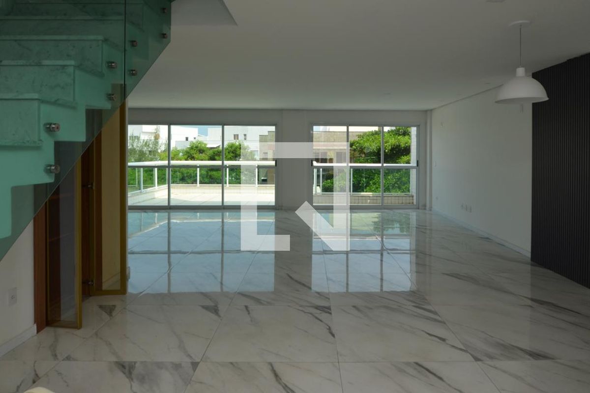 Cobertura, 3 quartos, 180 m² - Foto 2