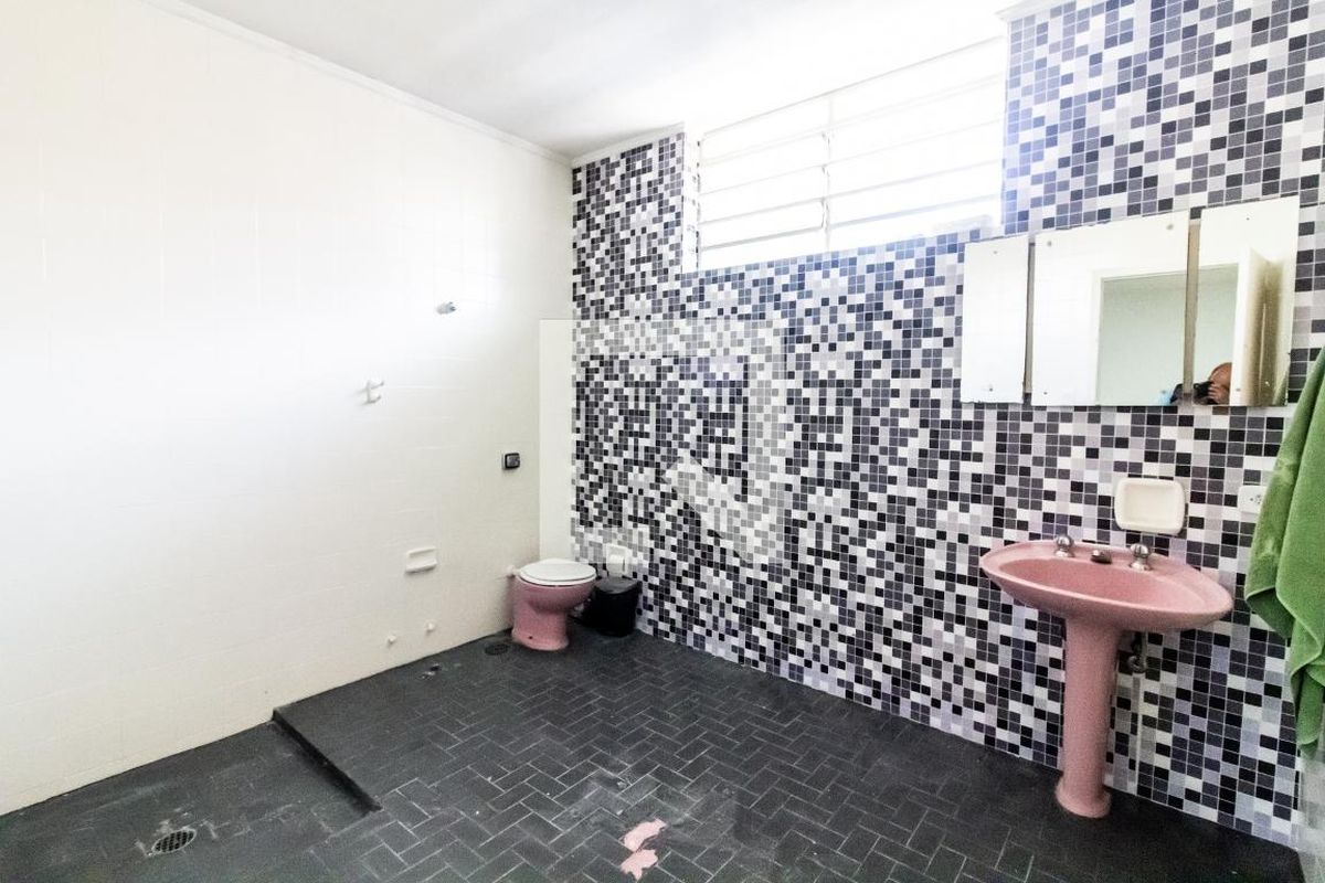 Casa, 5 quartos, 250 m² - Foto 56