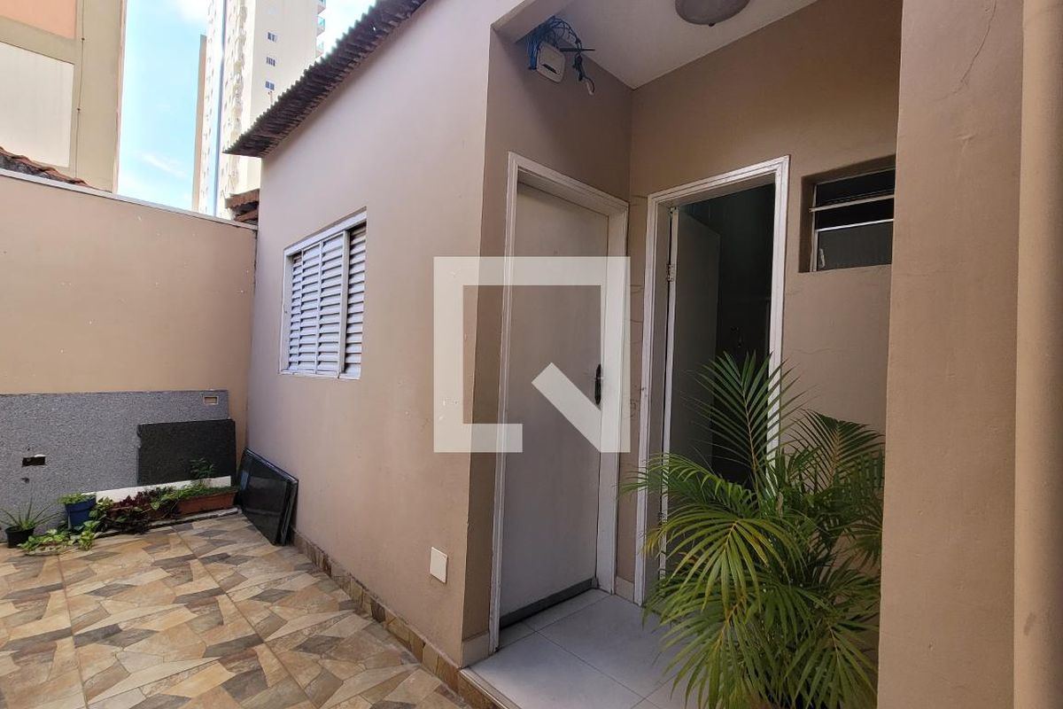Casa à Venda - Cambuí, 15 Quartos,  167 m2 em , Campinas - sp | SoloBR