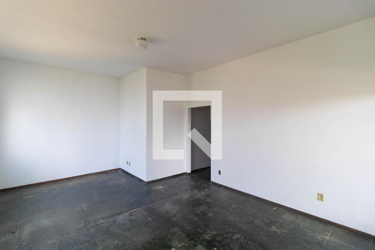 Casa à Venda - Jardim Santana, 5 Quartos,  120 m2 em , Campinas - sp | SoloBR