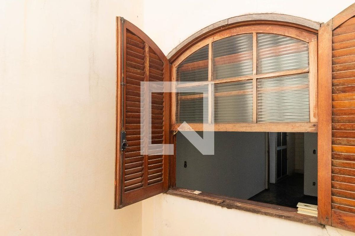 Casa à Venda - Jardim Santana, 5 Quartos,  120 m2 em , Campinas - sp | SoloBR