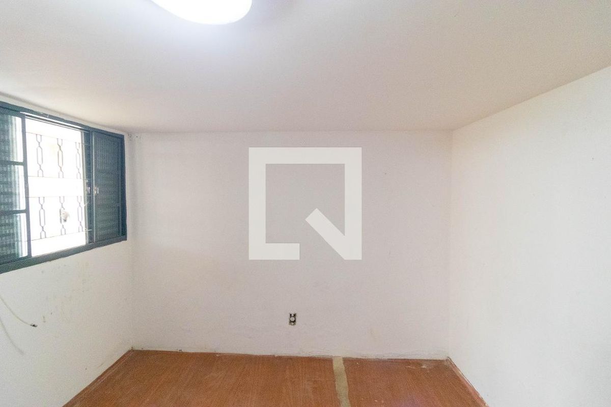 Casa à Venda - Jardim Santana, 5 Quartos,  120 m2 em , Campinas - sp | SoloBR