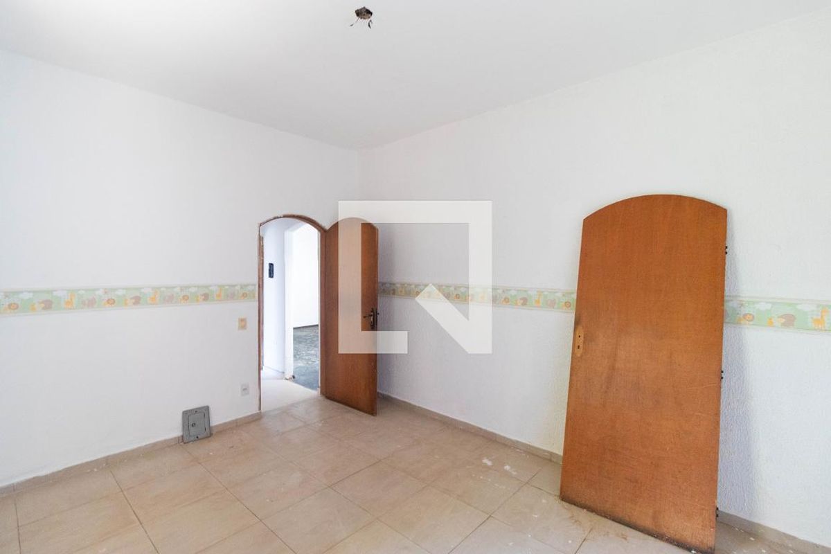 Casa à Venda - Jardim Santana, 5 Quartos,  120 m2 em , Campinas - sp | SoloBR