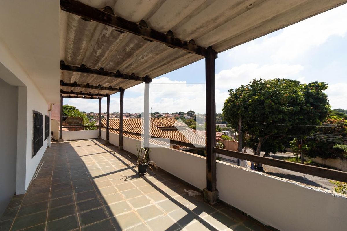 Casa à Venda - Jardim Santana, 5 Quartos,  120 m2 em , Campinas - sp | SoloBR