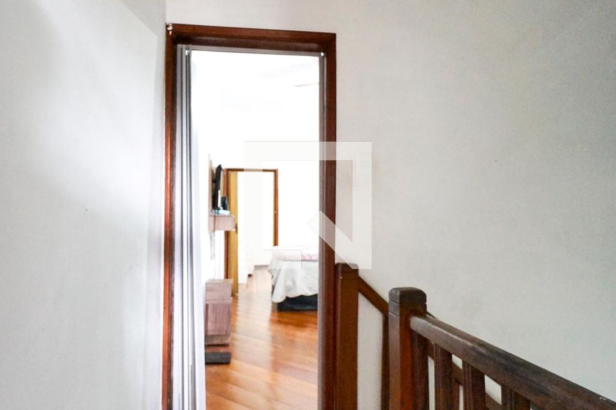 Casa, 3 quartos, 240 m² - Foto 36