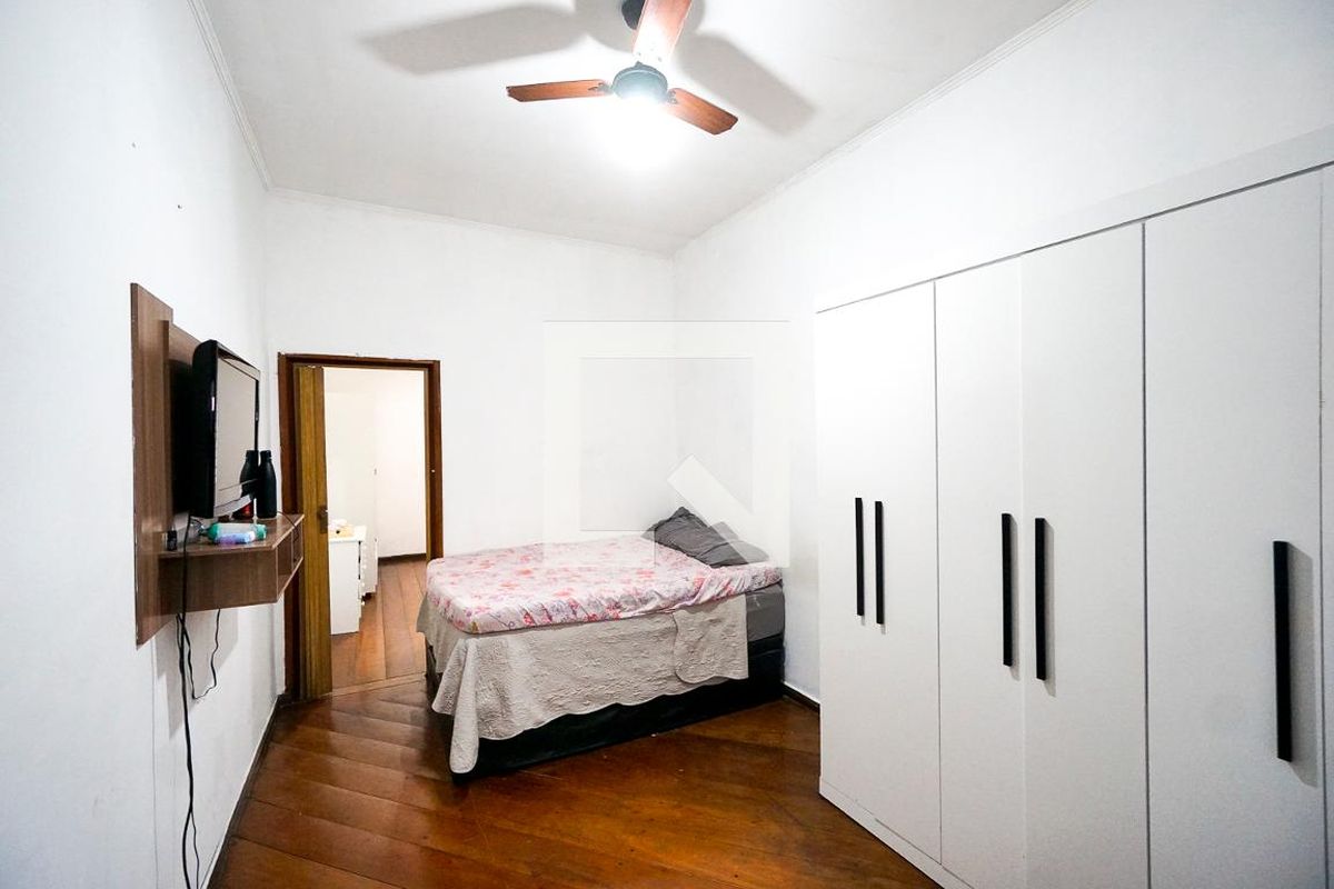 Casa, 3 quartos, 240 m² - Foto 42