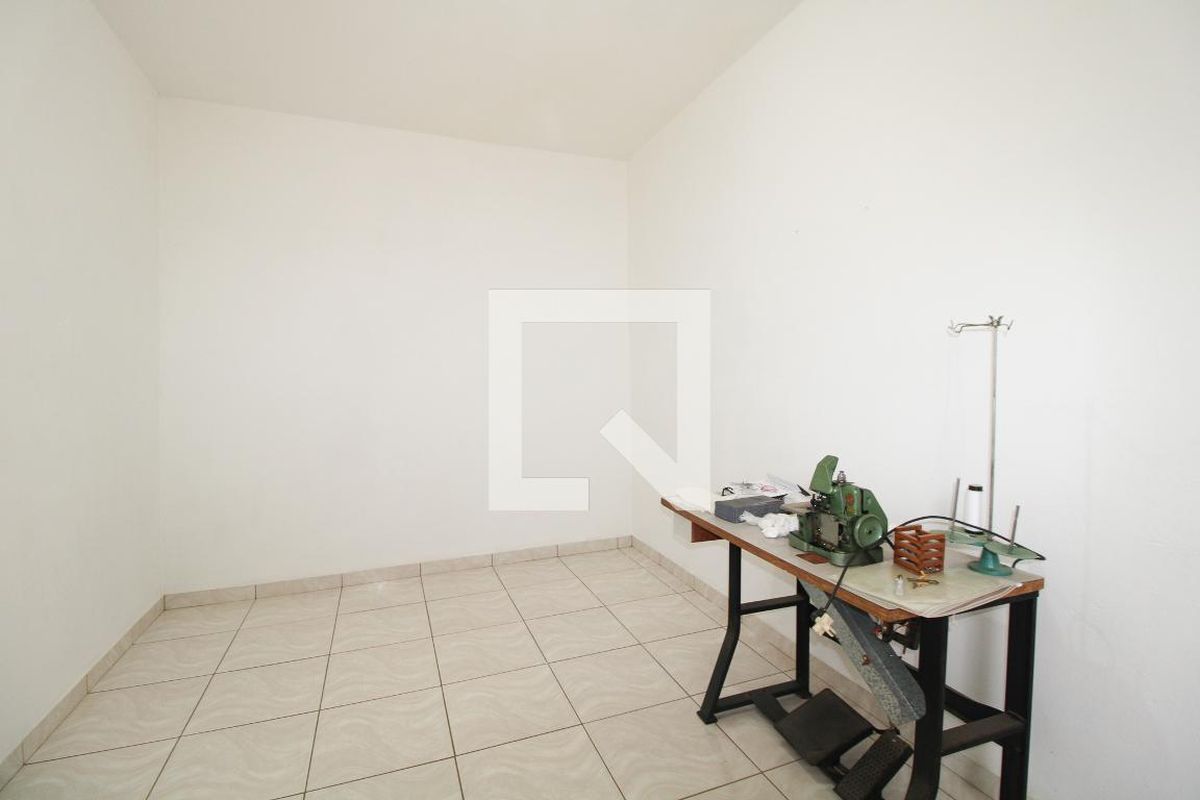Casa à Venda - Jardim Flamboyant, 3 Quartos,  213 m2 em , Campinas - sp | SoloBR