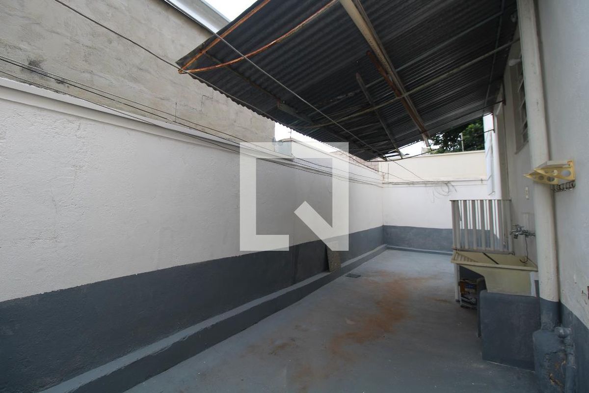 Casa à Venda - Jardim Flamboyant, 3 Quartos,  213 m2 em , Campinas - sp | SoloBR